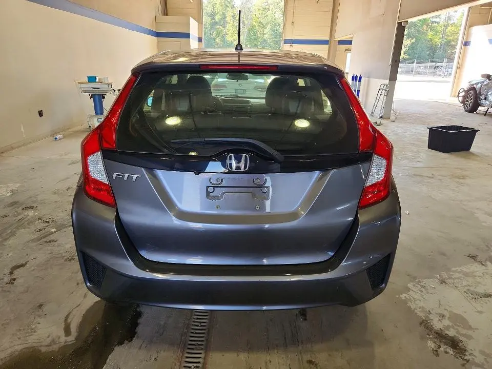 2017 HONDA FIT LX  