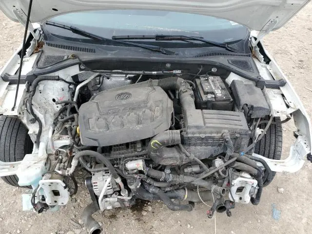 2020 VOLKSWAGEN PASSAT SE  
