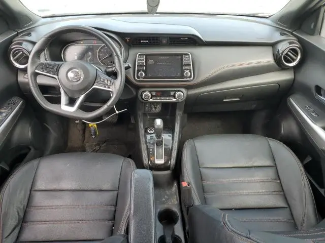 2019 NISSAN KICKS S