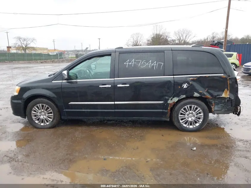 2011 CHRYSLER TOWN & COUNTRY LIMITED