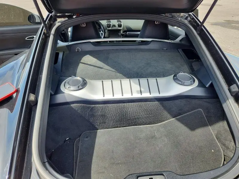 2016 PORSCHE CAYMAN   