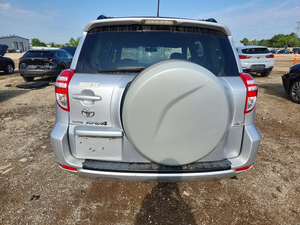 2010 TOYOTA RAV4 BASE  
