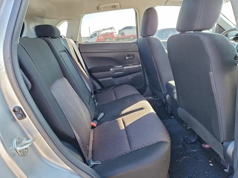 2019 MITSUBISHI OUTLANDER SPORT ES  