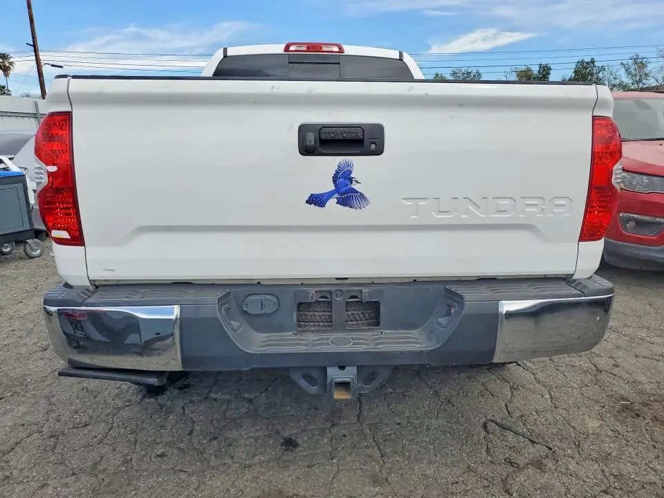 2017 TOYOTA TUNDRA   