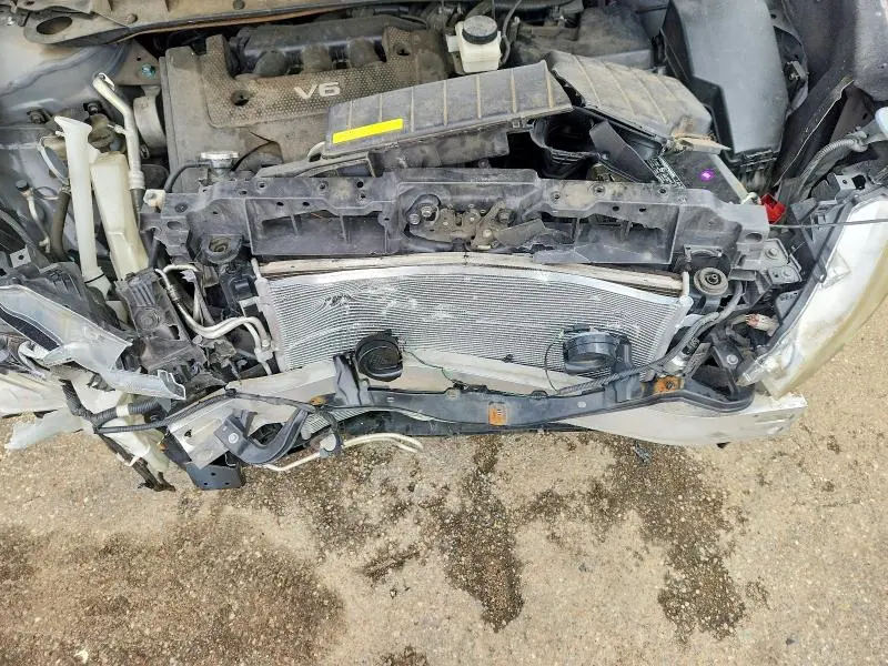 2011 NISSAN MURANO S  