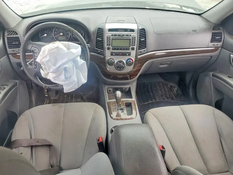 2011 HYUNDAI SANTA FE GLS  