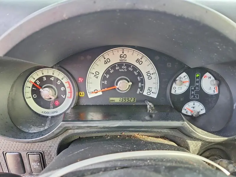 2013 TOYOTA FJ CRUISER BASE  
