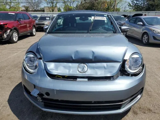2016 VOLKSWAGEN BEETLE S/SE  