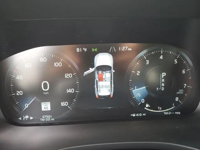 2020 VOLVO XC60 T5 MOMENTUM  