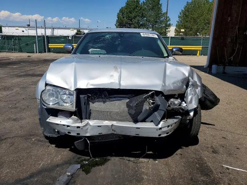 2010 CHRYSLER 300C   