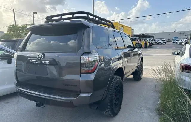 2021 TOYOTA 4RUNNER VENTURE  