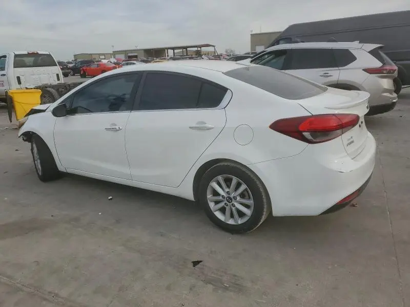 2017 KIA FORTE LX  