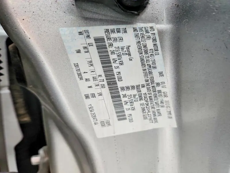 2017 FORD FOCUS SE  