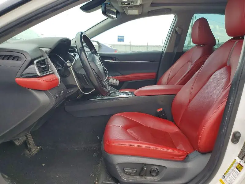 2019 TOYOTA CAMRY XSE  