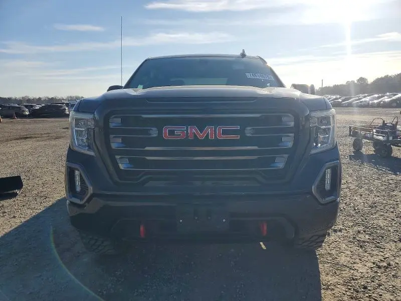 2021 GMC SIERRA K1500 AT4  