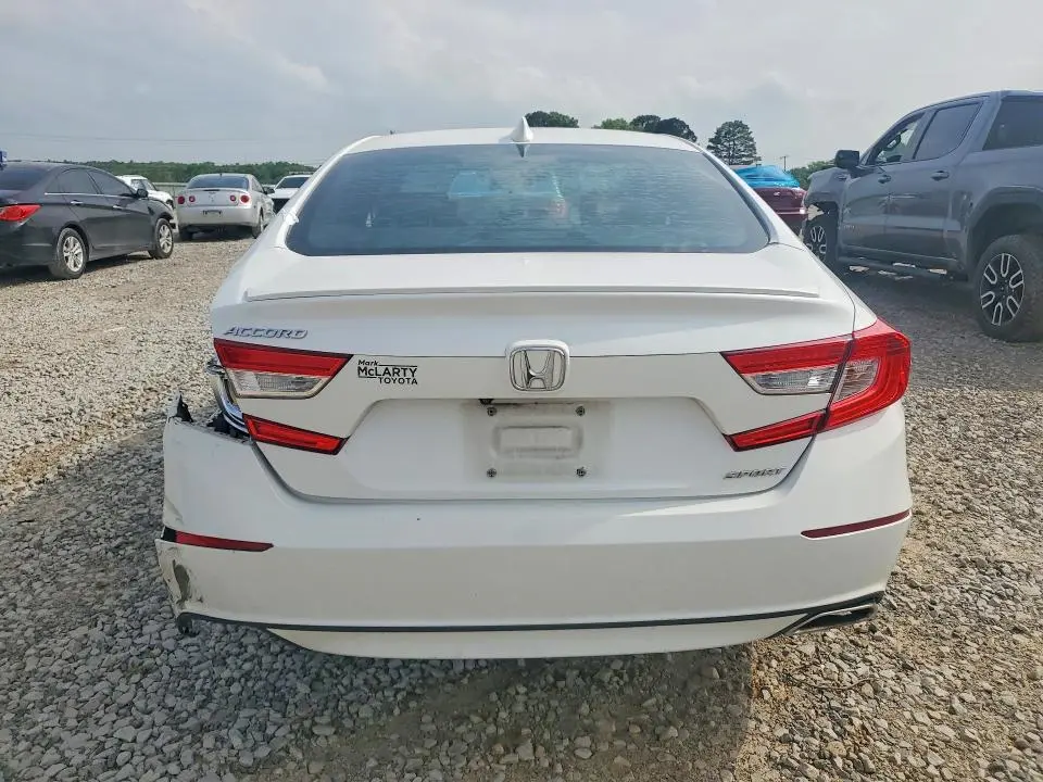 2018 HONDA ACCORD SPORT  