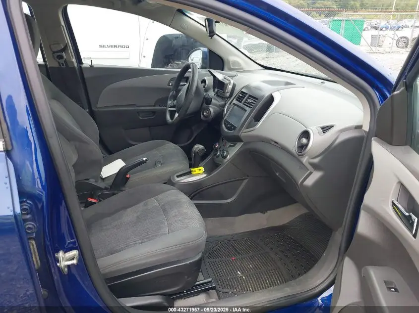 2014 CHEVROLET SONIC LT AUTO