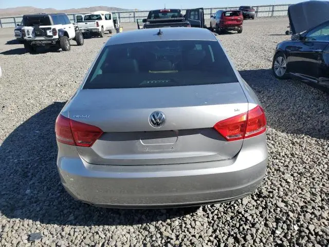 2013 VOLKSWAGEN PASSAT SE  