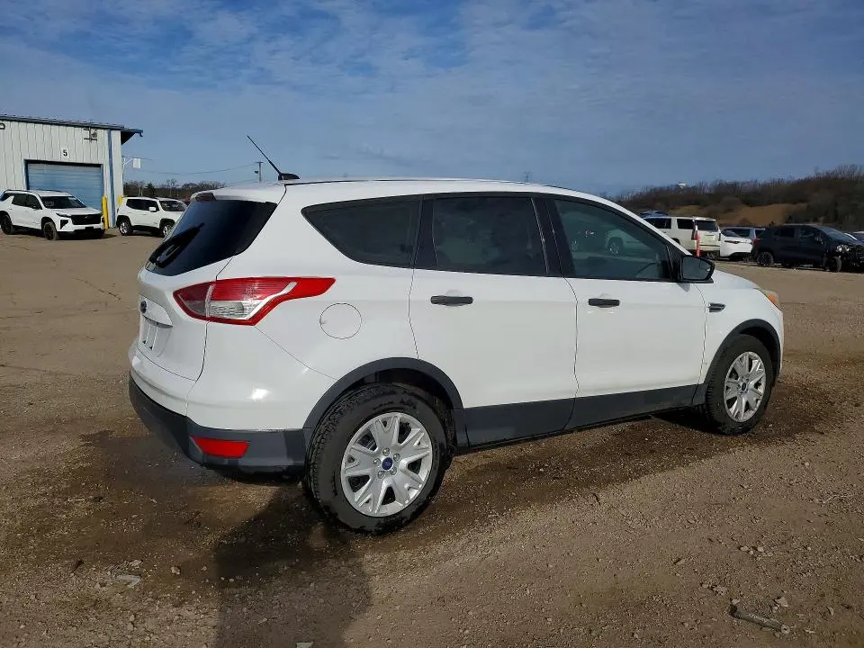 2016 FORD ESCAPE S  