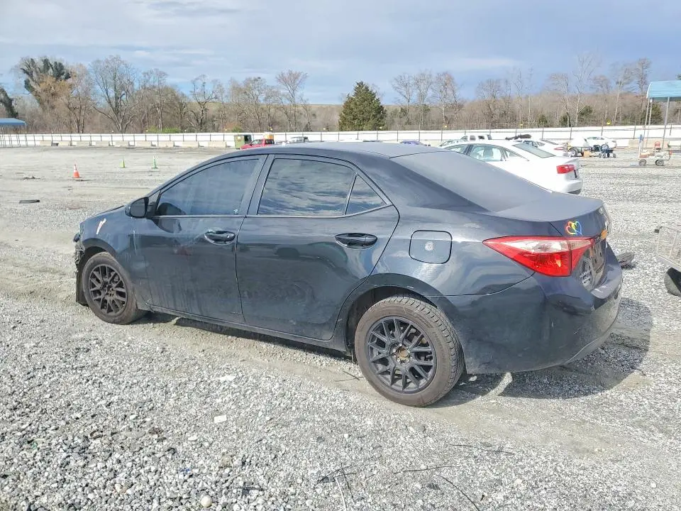 2017 TOYOTA COROLLA LE  