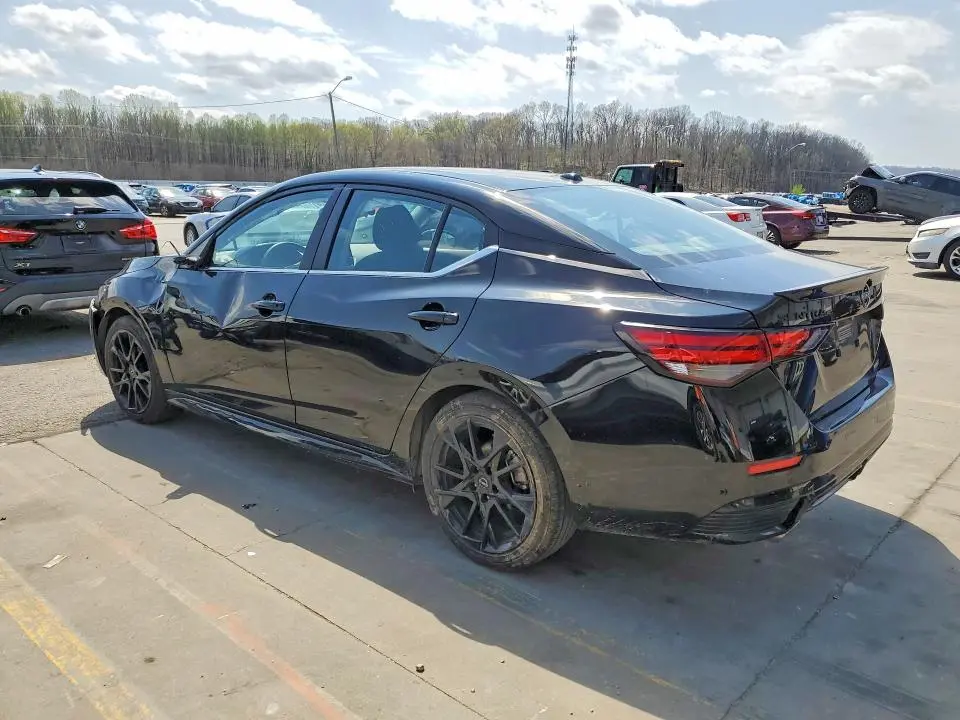 2025 NISSAN SENTRA SR  