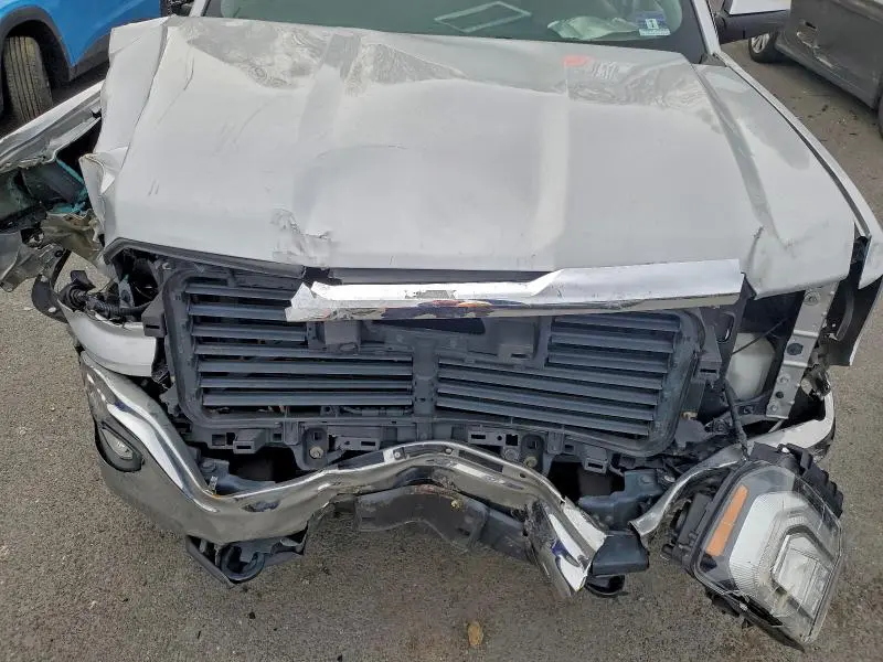 2017 GMC SIERRA K1500 SLE  