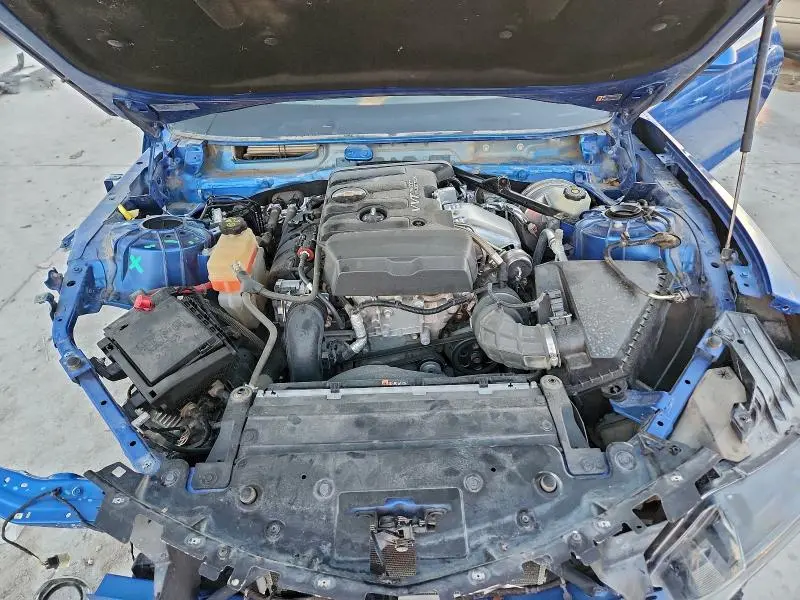 2018 CHEVROLET CAMARO LT  