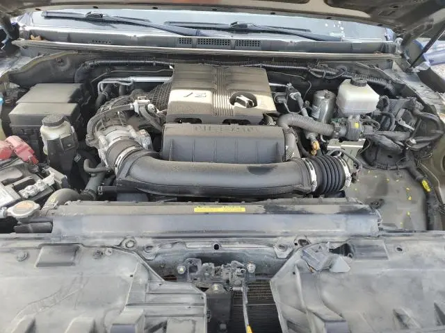 2022 NISSAN FRONTIER S  