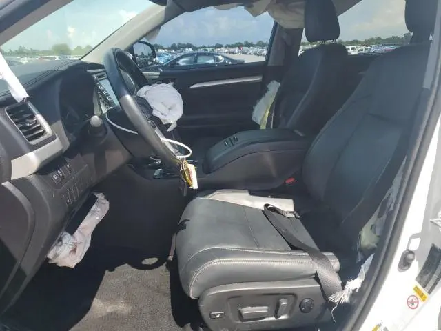 2018 TOYOTA HIGHLANDER SE  