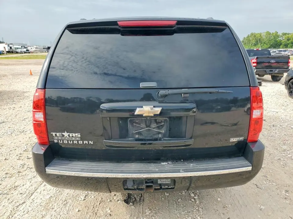 2011 CHEVROLET SUBURBAN C1500 LTZ  