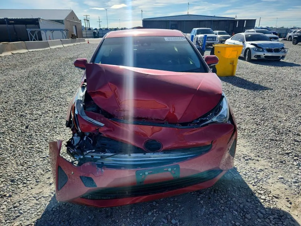 2018 TOYOTA PRIUS THREE  