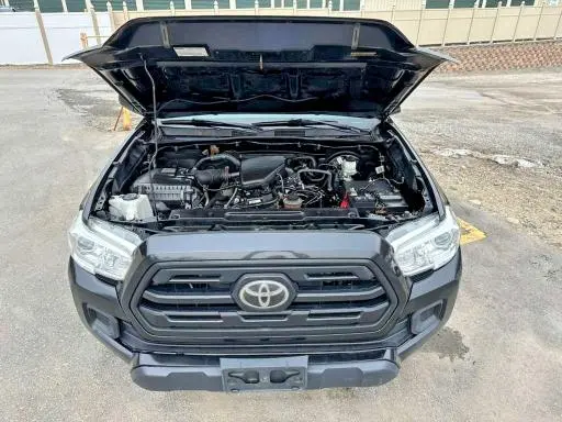 2019 TOYOTA TACOMA SR  