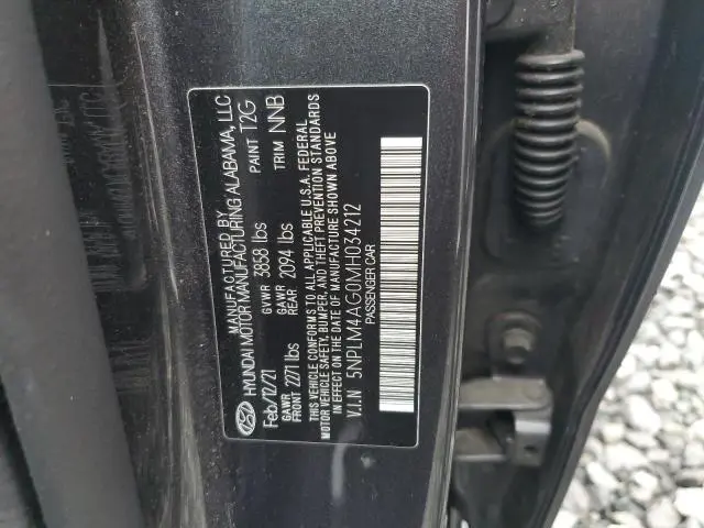 2021 HYUNDAI ELANTRA SEL  