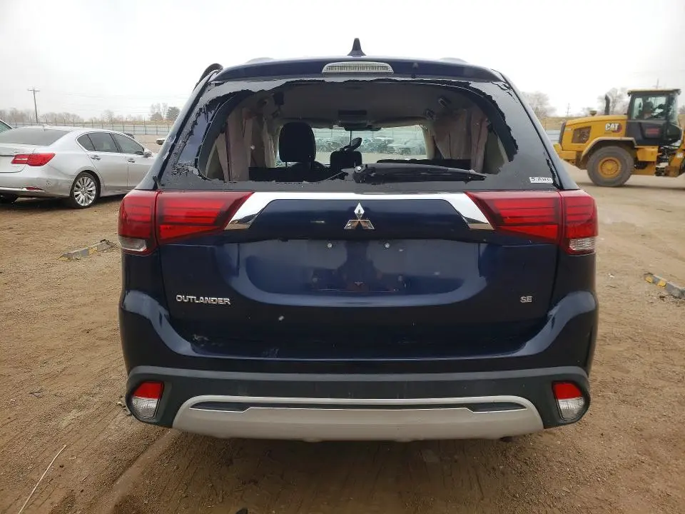 2020 MITSUBISHI OUTLANDER SE  