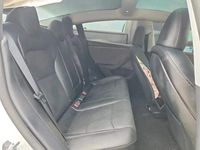 2026 TESLA MODEL 3   