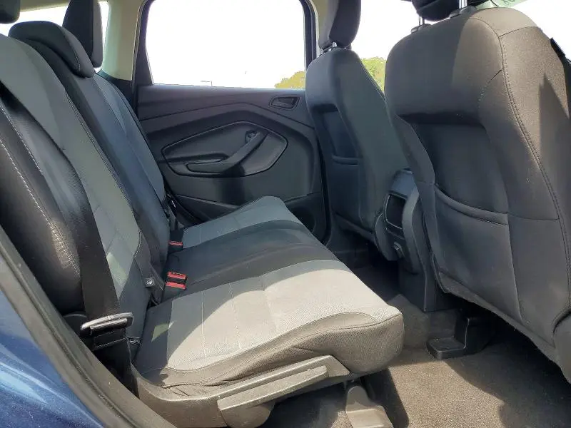 2018 FORD ESCAPE S  