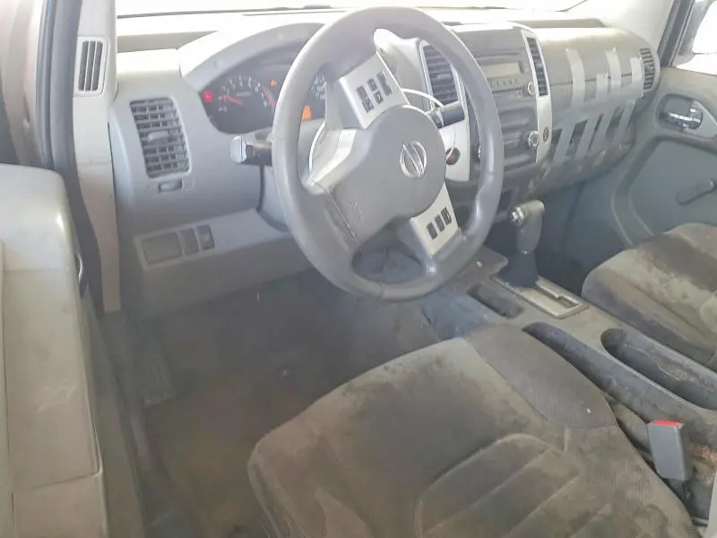 2014 NISSAN FRONTIER S  
