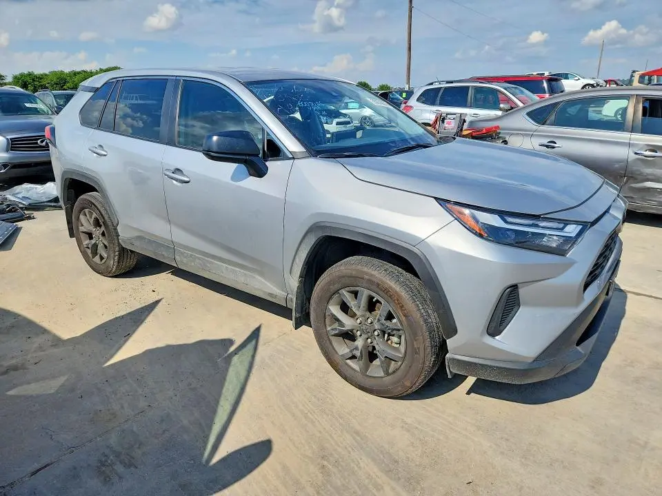 2025 TOYOTA RAV4 LE  