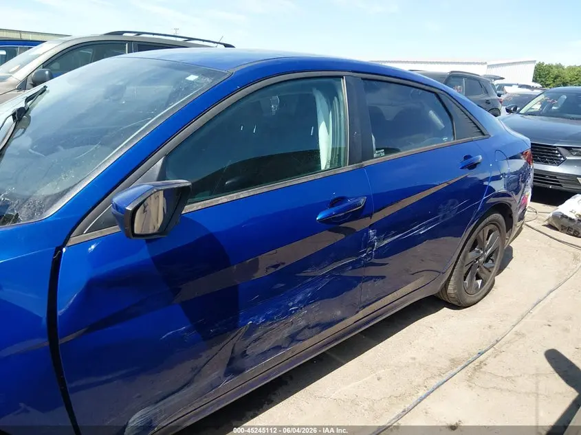 2021 HYUNDAI ELANTRA SEL