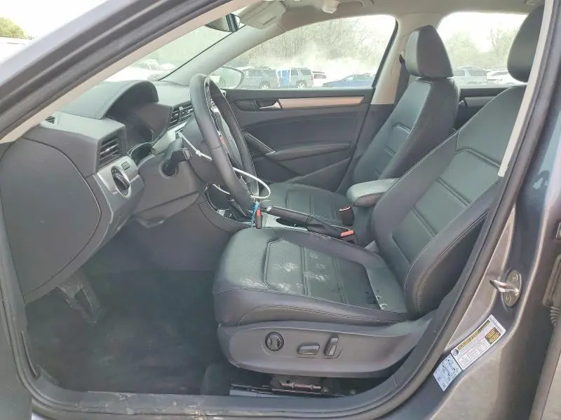 2021 VOLKSWAGEN PASSAT SE  