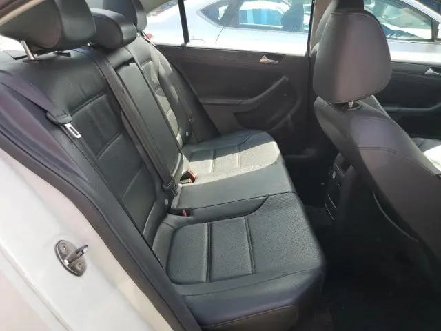 2014 VOLKSWAGEN JETTA SE  