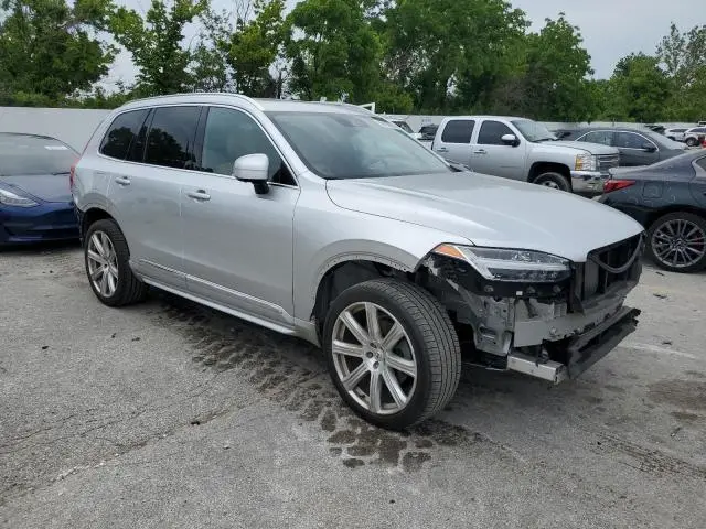 2016 VOLVO XC90 T6  