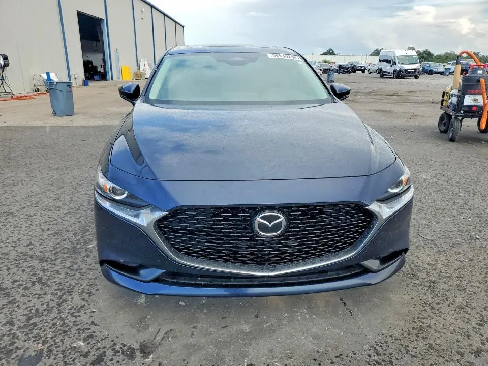 2024 MAZDA 3 PREFERRED  