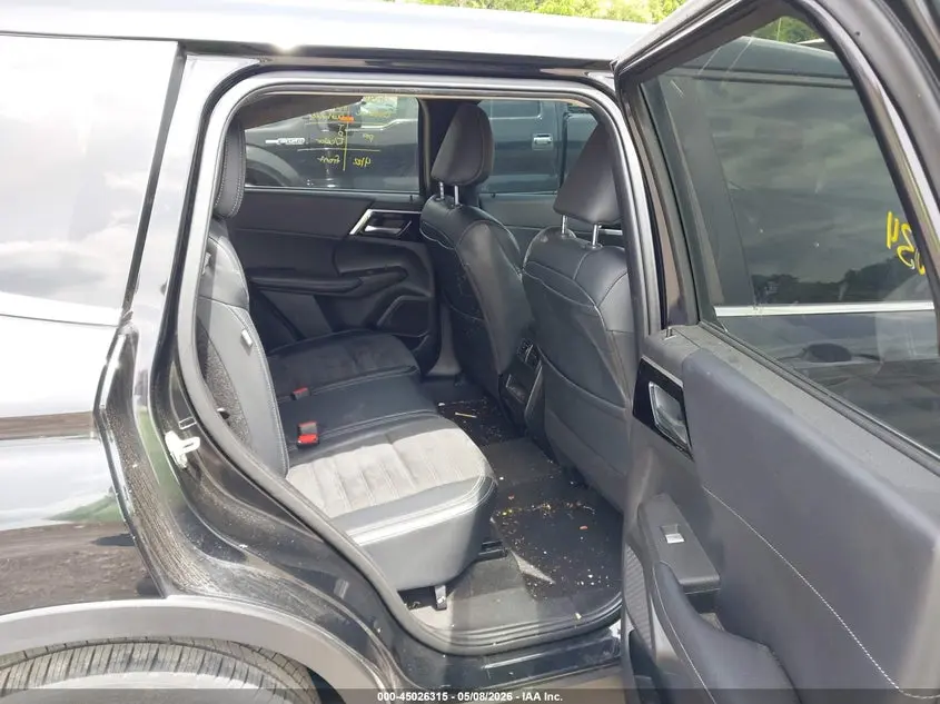 2024 MITSUBISHI OUTLANDER SE 2.5 2WD