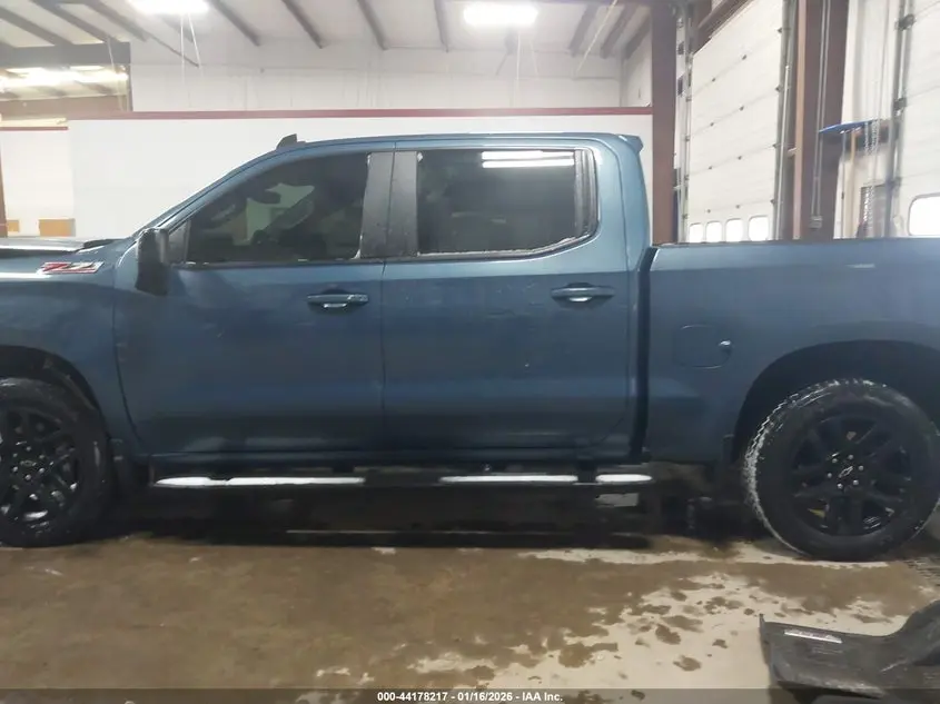 2024 CHEVROLET SILVERADO 1500 4WD  SHORT BED RST