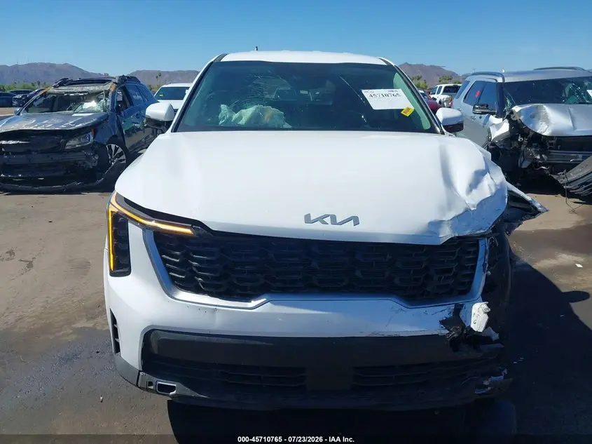2024 KIA SORENTO LX