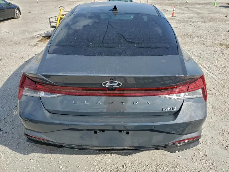 2023 HYUNDAI ELANTRA LIMITED  