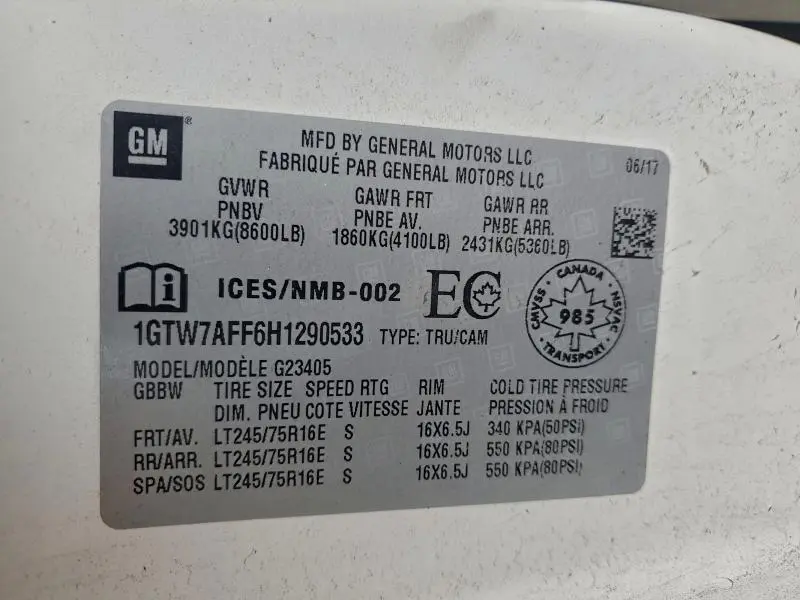 2017 GMC SAVANA G2500  