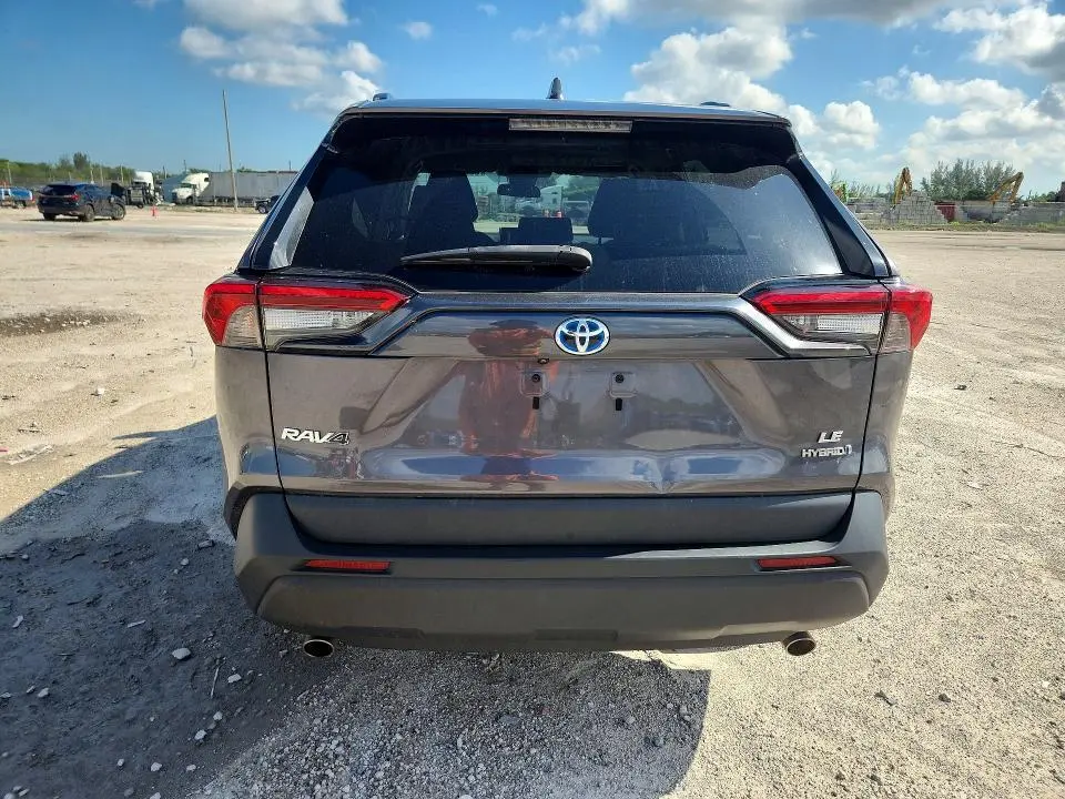 2024 TOYOTA RAV4 LE  