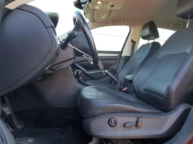 2015 VOLKSWAGEN PASSAT S  